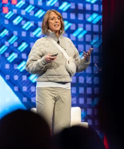 Julie Averill