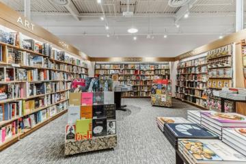 Barnes & Noble