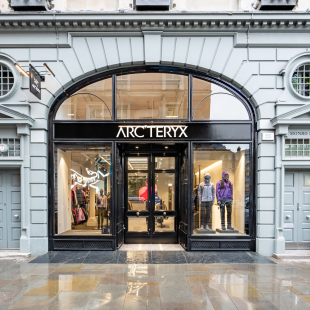 Arc’teryx store exterior