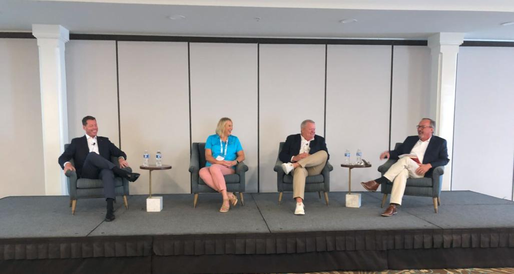 Executives at the California State Retail Meeting