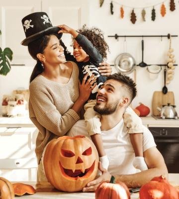 Halloween decorating
