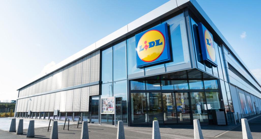 Lidl's store front.