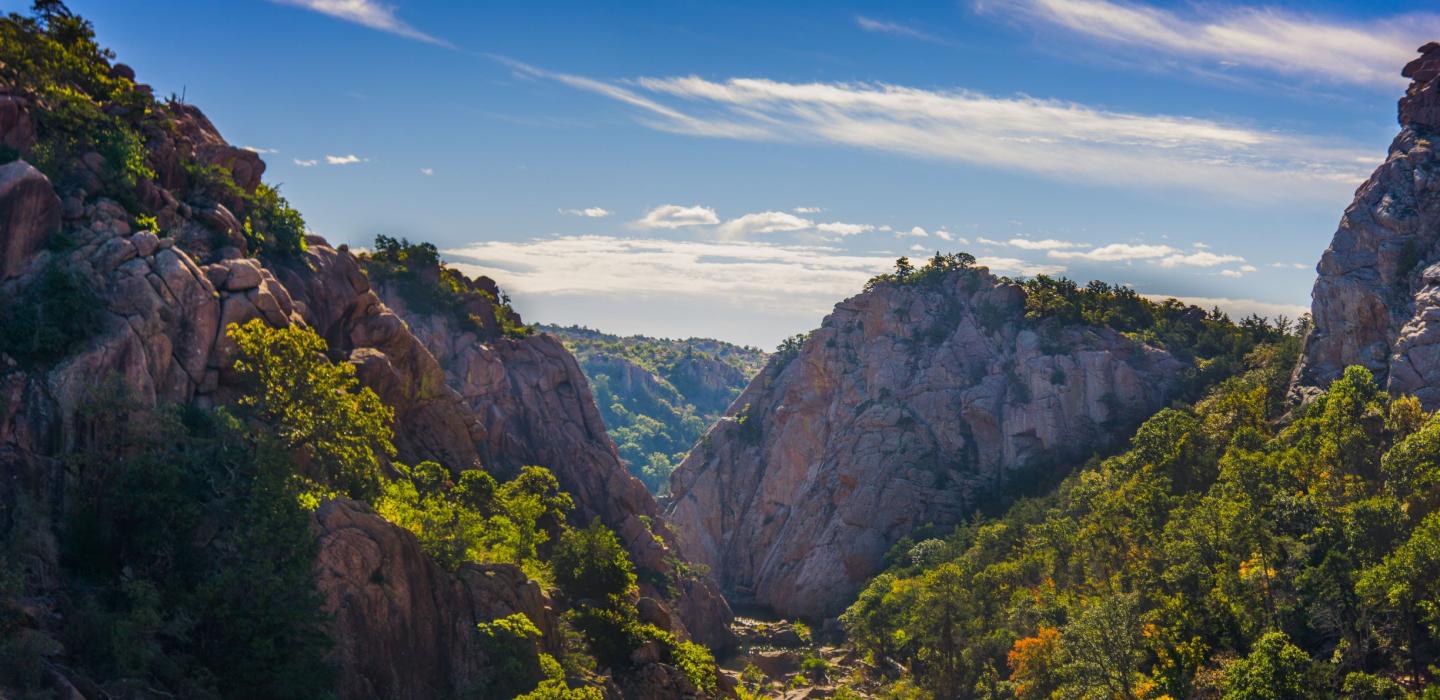 A valley range in Oklahoma on a clear sunny day.