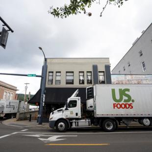 Supply chain for restaurants