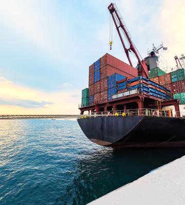 Trade port
