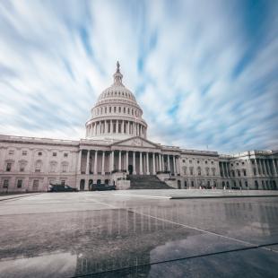 day time view of the capitol building in Washington, dc