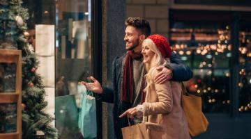 Individuals holiday shopping